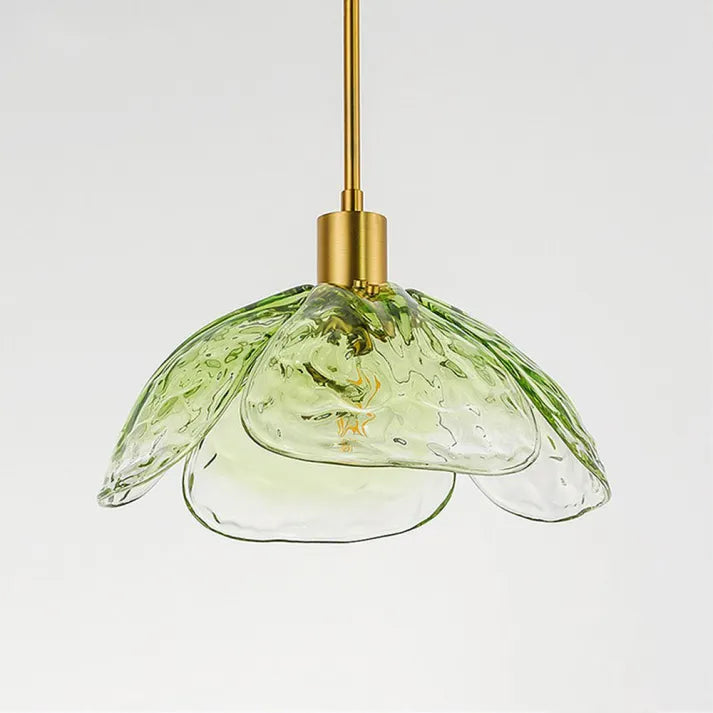 LumiPetal | Strålende Blomsterloftlampe med Naturinspireret Design