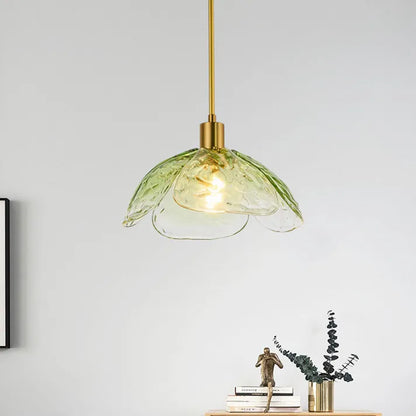 LumiPetal | Strålende Blomsterloftlampe med Naturinspireret Design