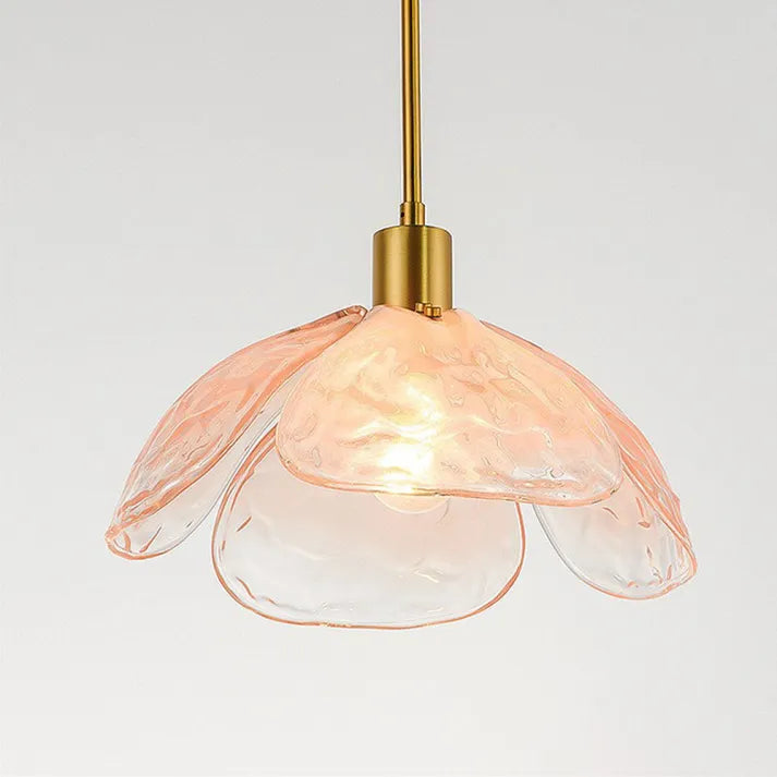 LumiPetal | Strålende Blomsterloftlampe med Naturinspireret Design