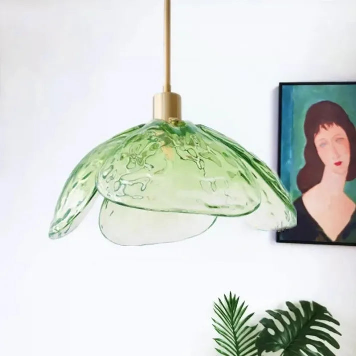 LumiPetal | Strålende Blomsterloftlampe med Naturinspireret Design