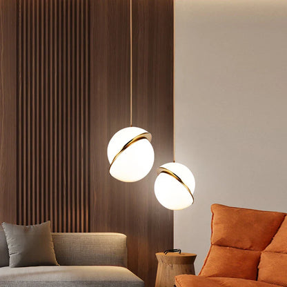LumiSphere | Moderne og Elegant Loftlampe