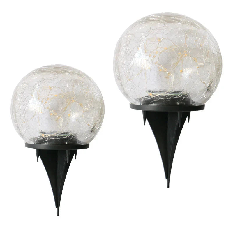 LuminaraBeam | Solcelledrevet Havekuglelampe i Elegant Design