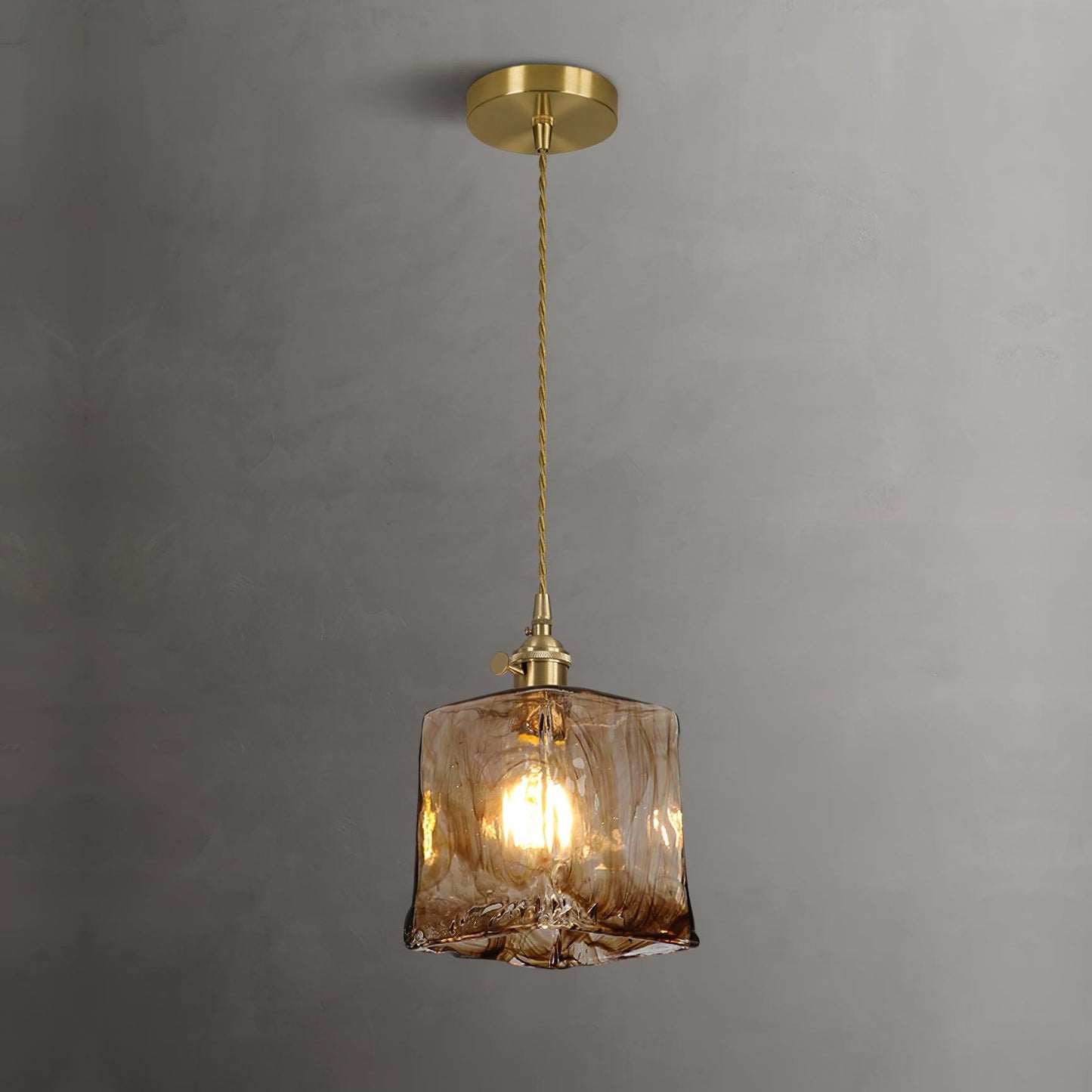 LuminousBell | Rustik Klokkeformet Lampe