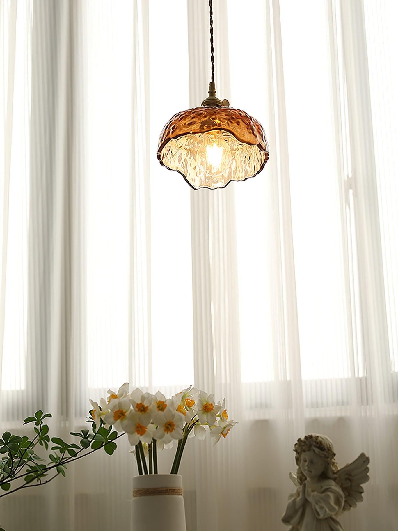 LuminousBell | Rustik Klokkeformet Lampe