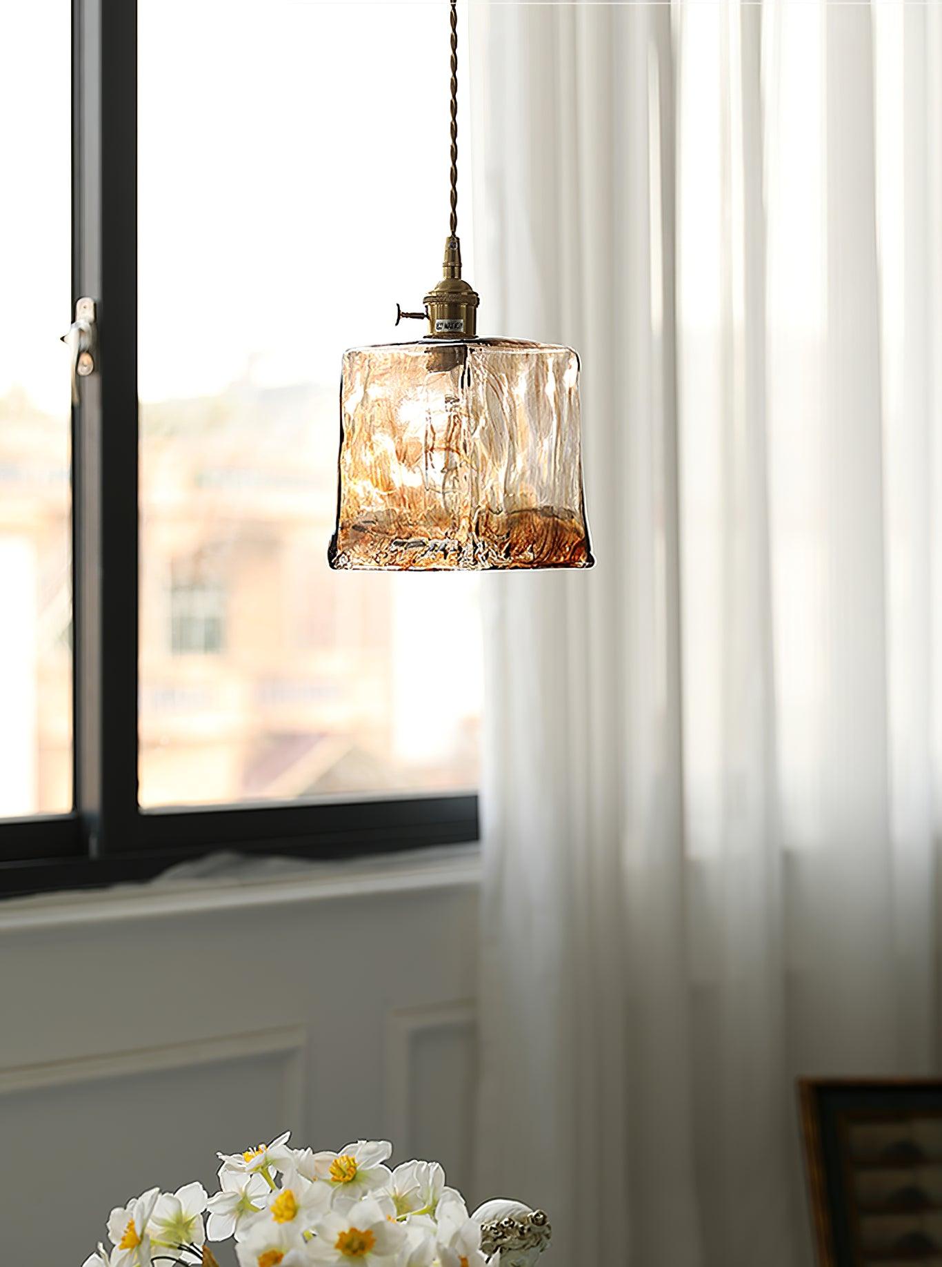 LuminousBell | Rustik Klokkeformet Lampe
