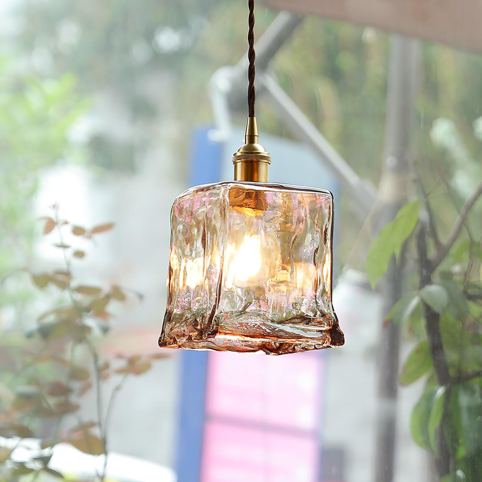 LuminousBell | Rustik Klokkeformet Lampe