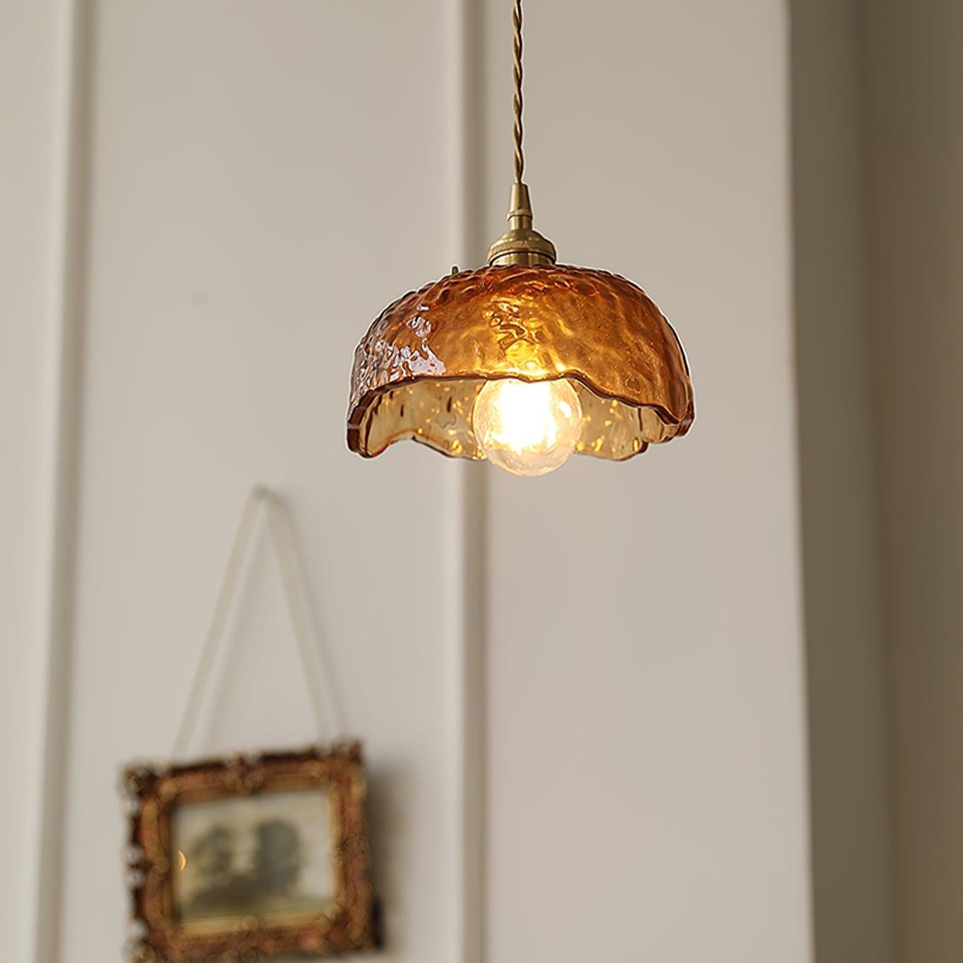 LuminousBell | Rustik Klokkeformet Lampe