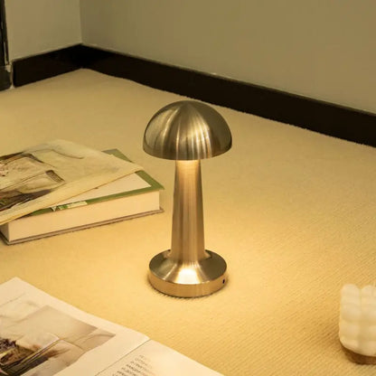 LunaGlow™ | Vintage & Elegante Paddehattebordlampe