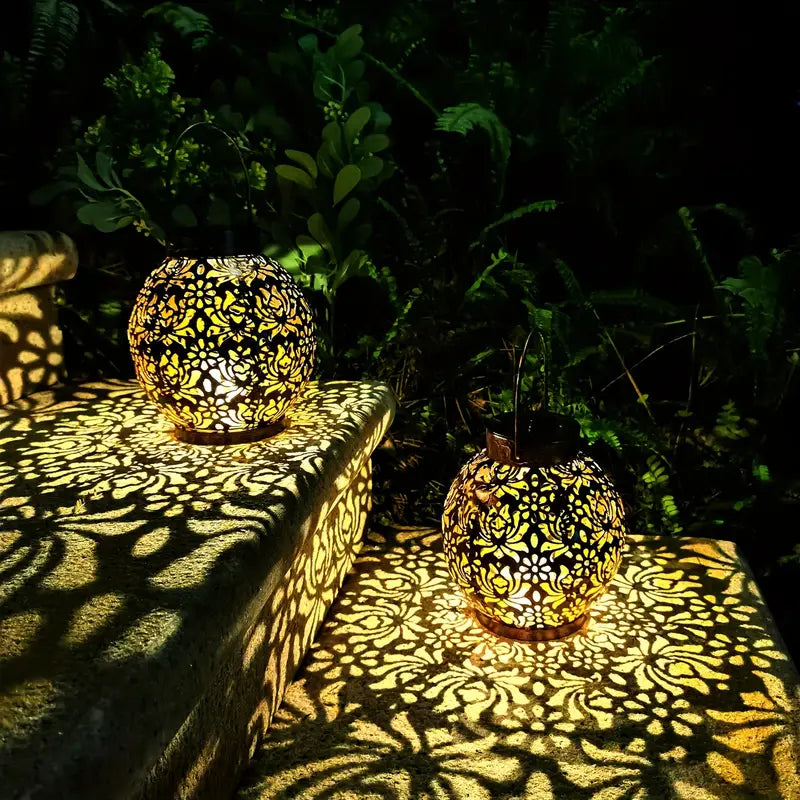 LunaLush | Retro & Elegante Solcelledrevet Have Lanterne