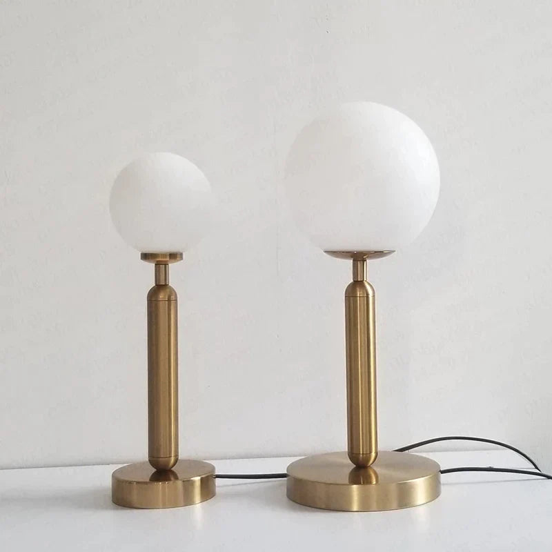 LunaLux | Minimalistisk Glas Kugle Lampe