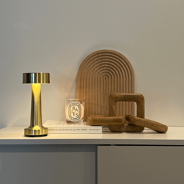 LuxMetal | Moderne Trådløs LED Lampe