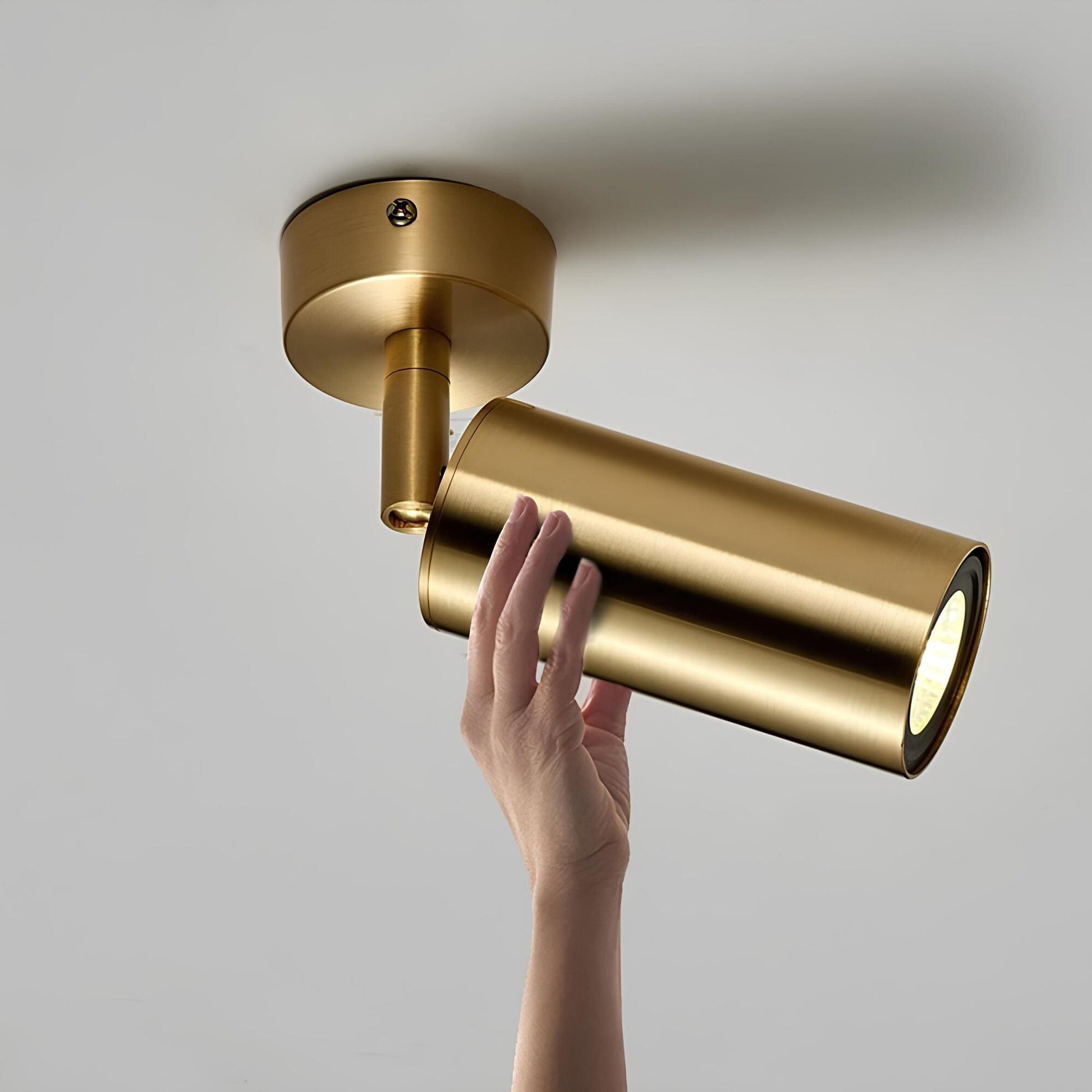 LuxeCylinder | Elegant Hængende Loftlampe