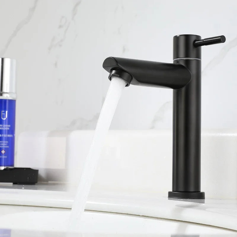 LuxeFlow | Premium Rustfrit Stål Vandhane