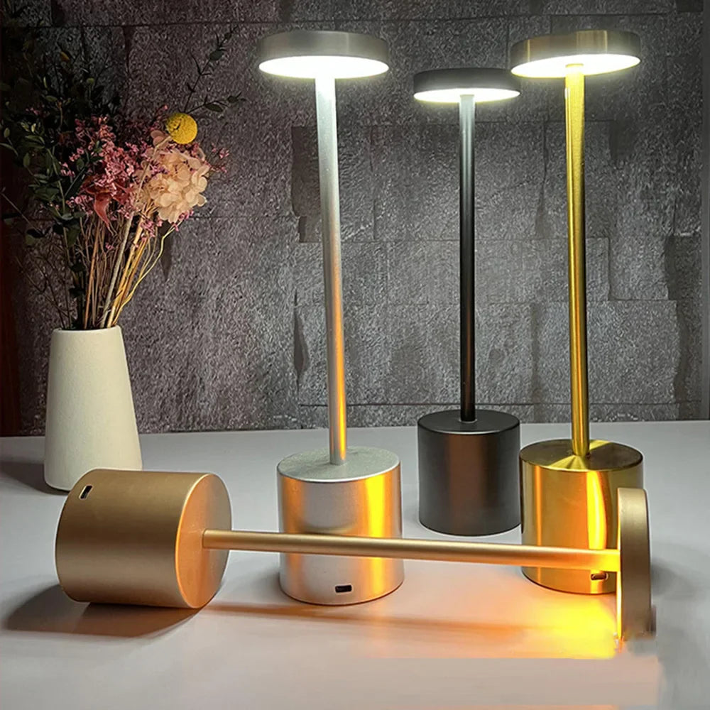 LuxoraGlow™ | Luksus og Moderne Genopladelig Lampe