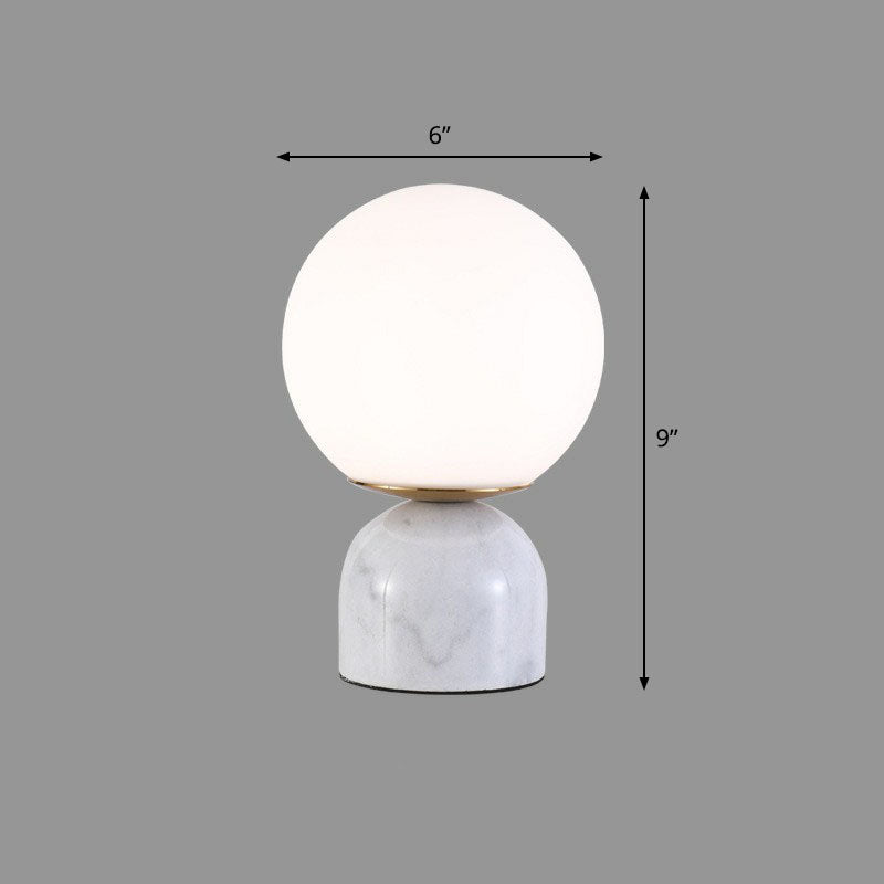 MarbleOrb | Minimalistisk Marmorbordlampe