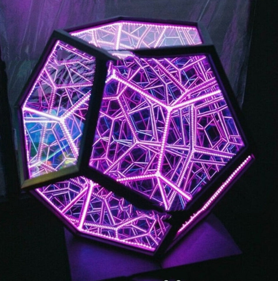 MegaminxGlow | Uendelig Farveskiftende LED-Lampe