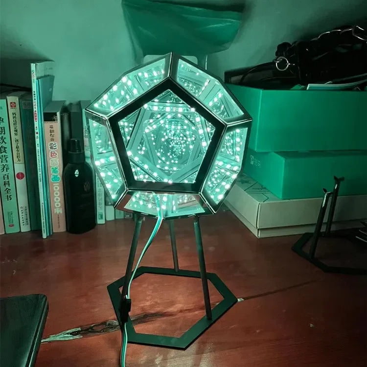 MegaminxGlow | Uendelig Farveskiftende LED-Lampe