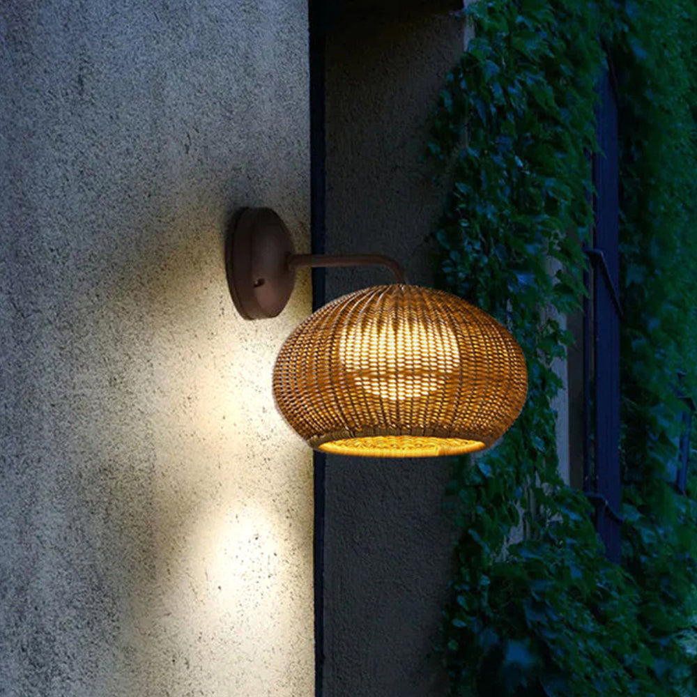NatureNest | Rattan Væglampe