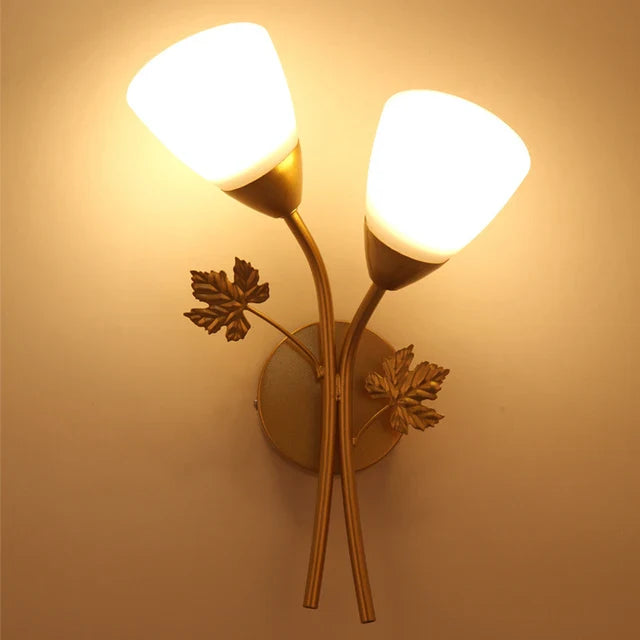 PetalLume | Moderne Væglampe med Elegant Design