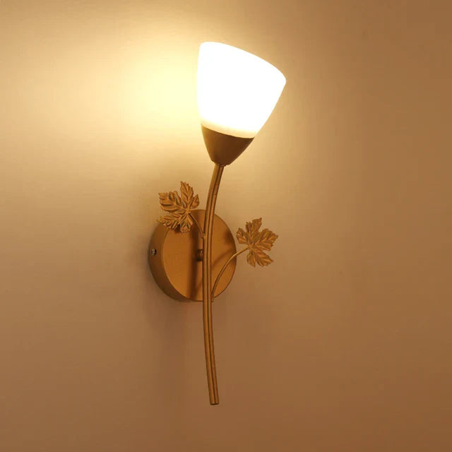 PetalLume | Moderne Væglampe med Elegant Design