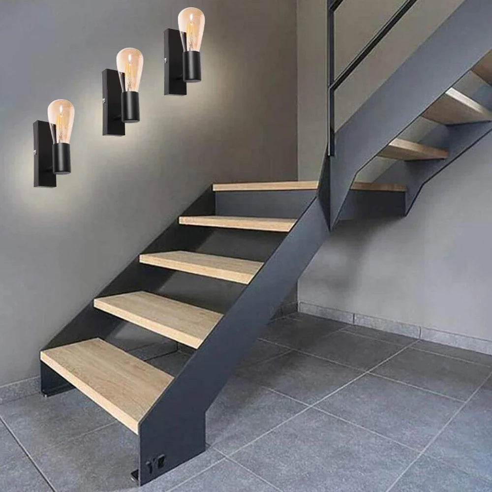 StepBright | Moderne Glas og Sort Væglampe