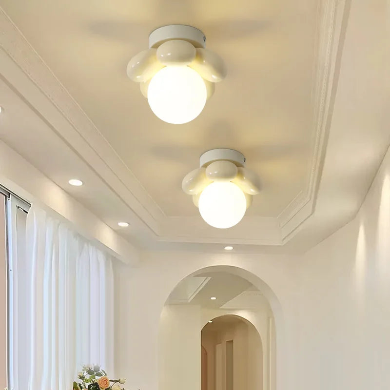 BloomBright | Moderne Blomsterloftlampe