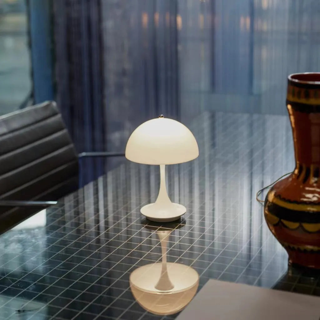 NordicMush Svampelampe | Trådløs LED Bordlampe med Skandinavisk Design