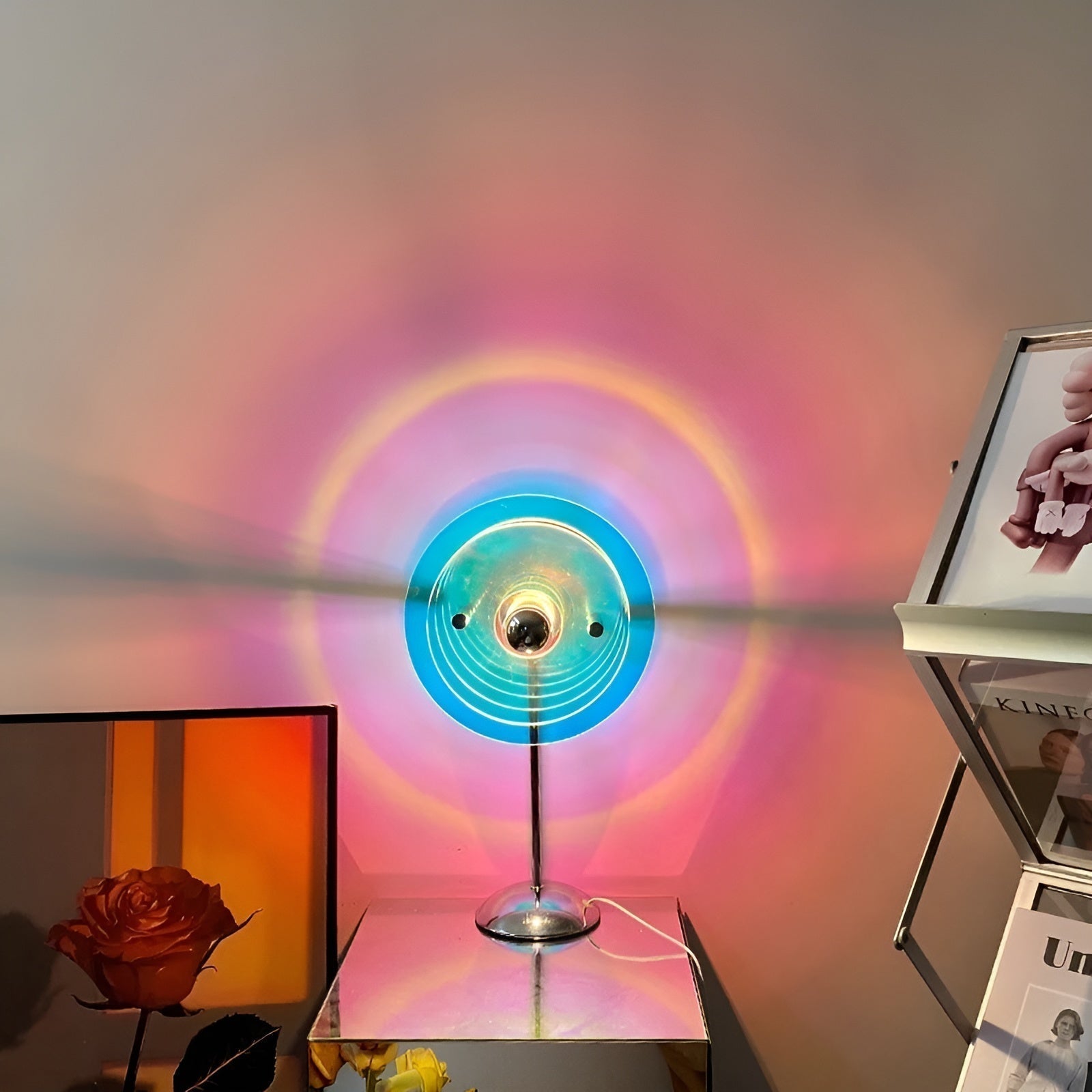 NovaBeam | Rum-inspireret LED Bordlampe