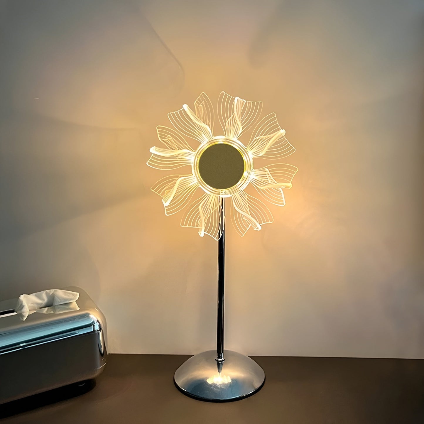 NovaBeam | Rum-inspireret LED Bordlampe