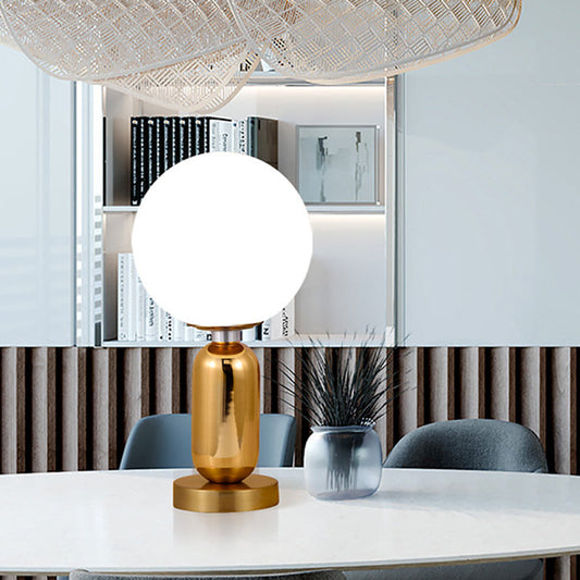 Opulence | Elegant Glas Globelampe