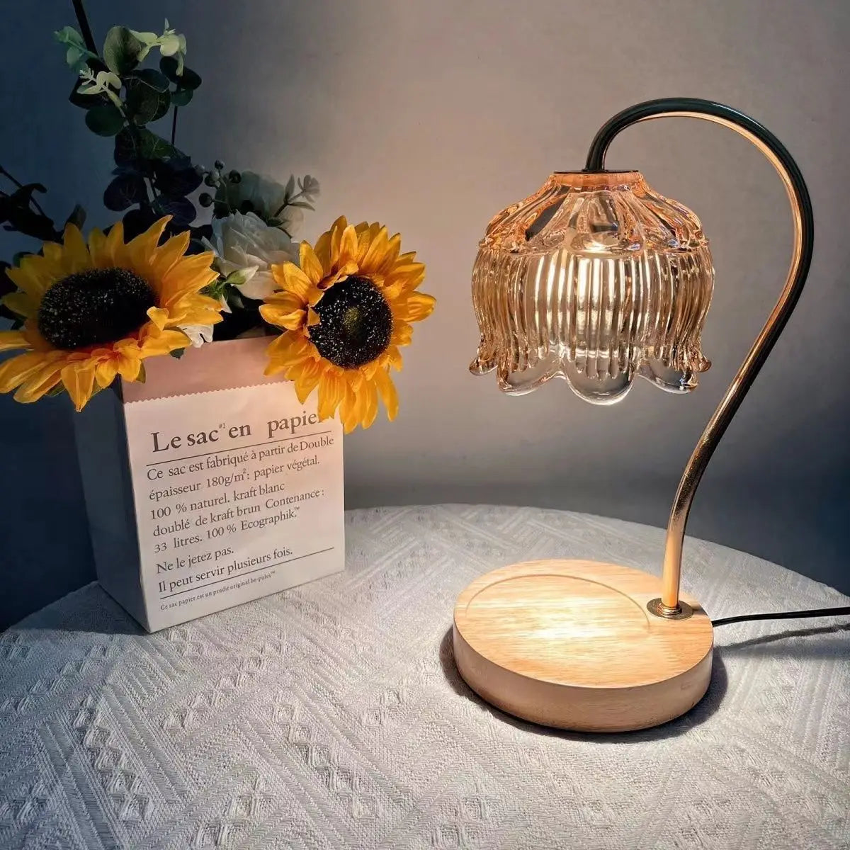 OrchidGleam | Vintage Krystal Bordlampe