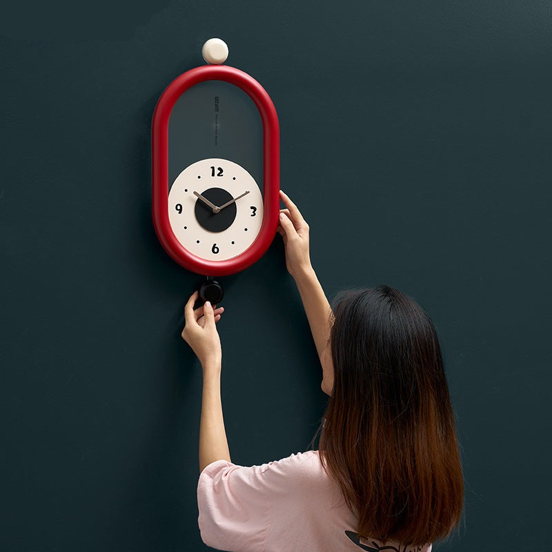 OvalClock | Elegance Kurvet Vægur