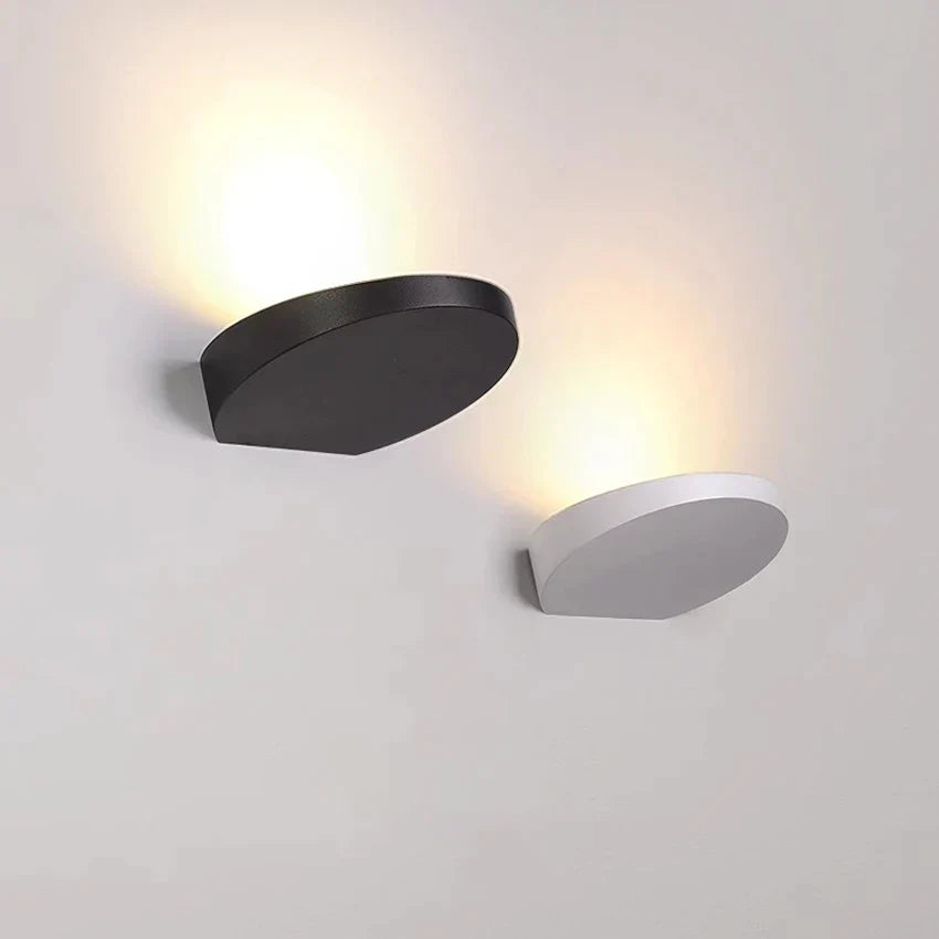 PlateGlow | Elegant Væglampe med Moderne Design