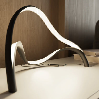 PureArc | Minimalistisk LED Bordlampe