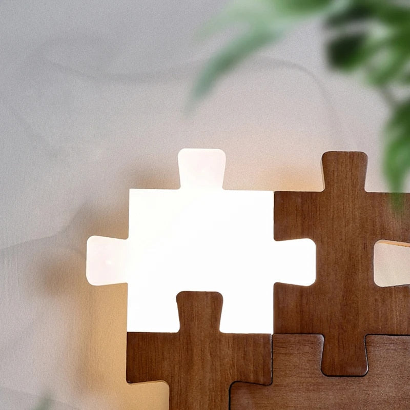 PuzzleLuxe | Moderne Trælampe med Justerbar Belysning