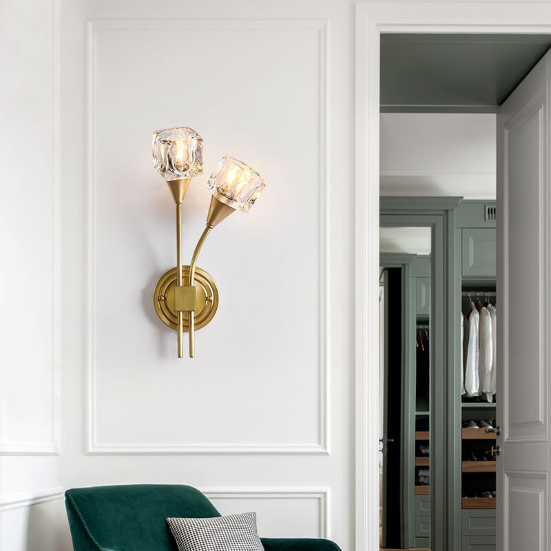 RadiantPetal | Elegant Dobbel Glas Væglampe
