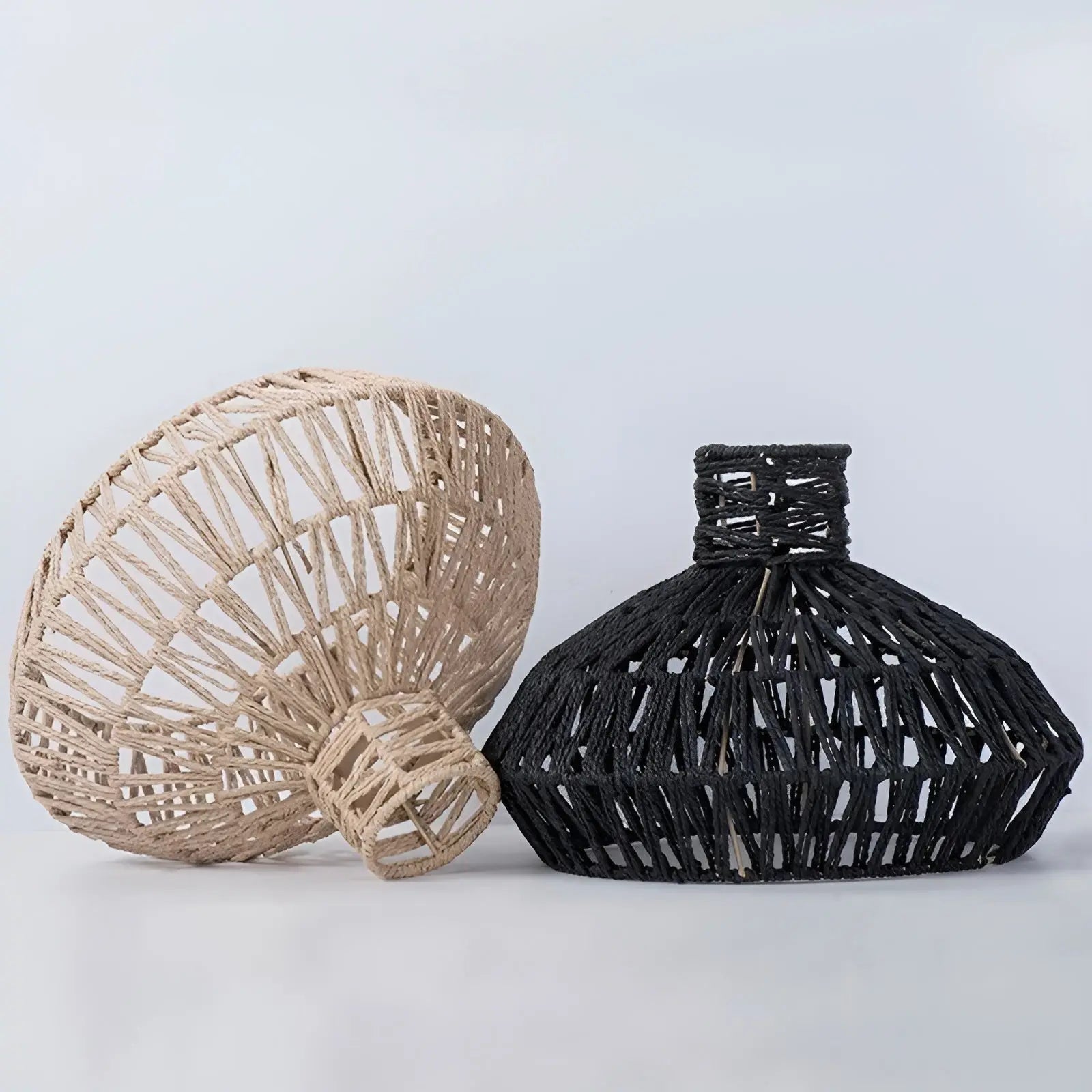 RattanGlow | Elegant Håndvævet Rotan Loftlampe