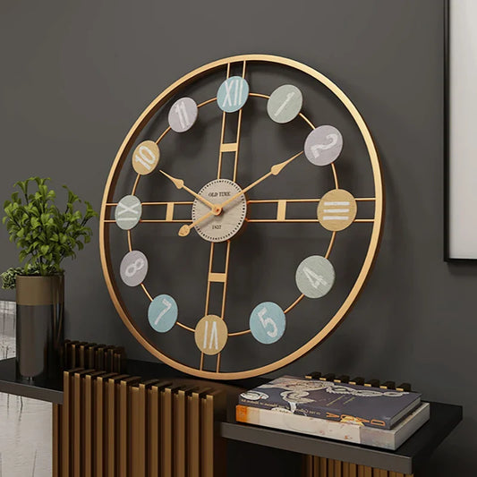 RetroCharm | Overdimensioneret Ur med Moderne Pastelfarver