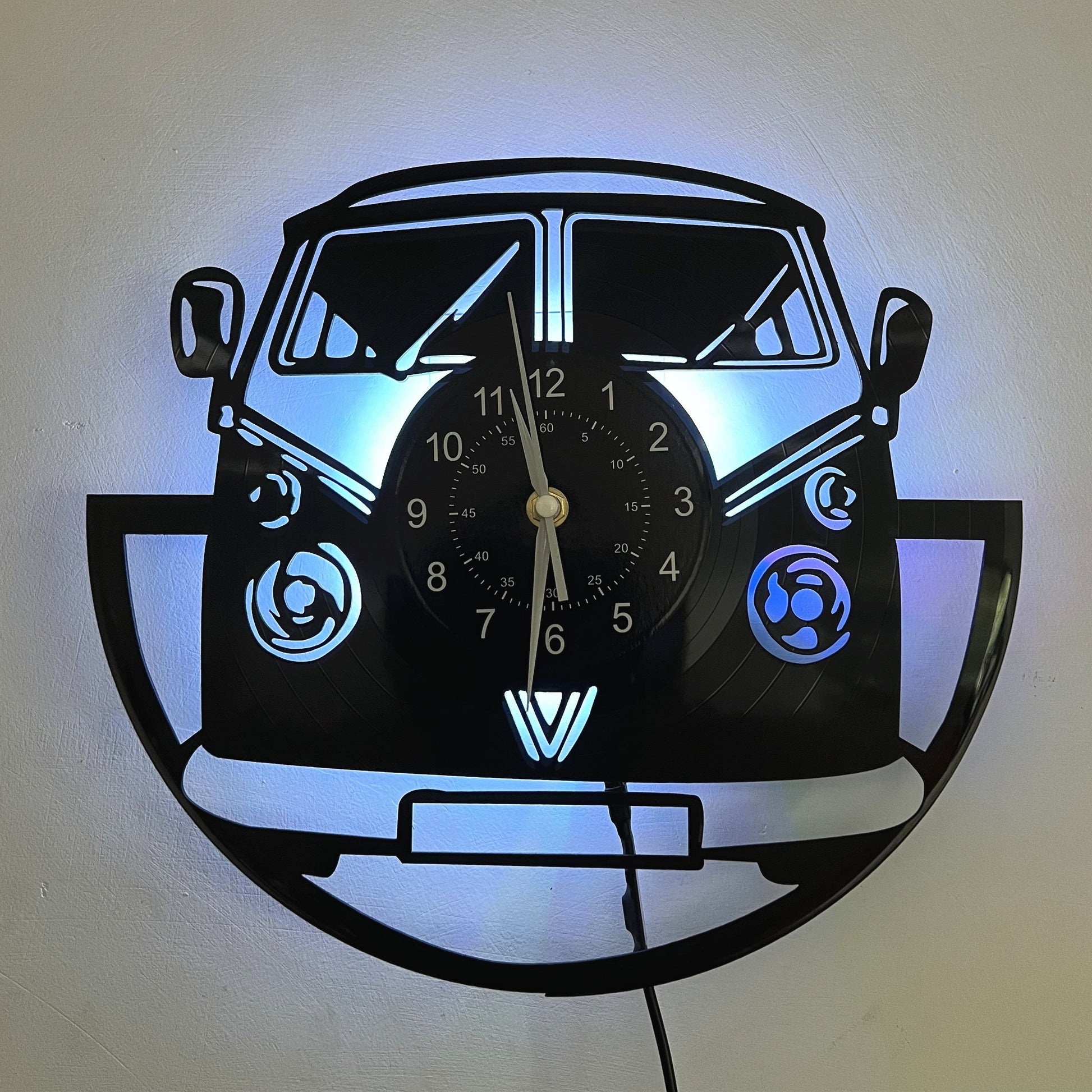 RetroVan | Retro LED Van Vægur