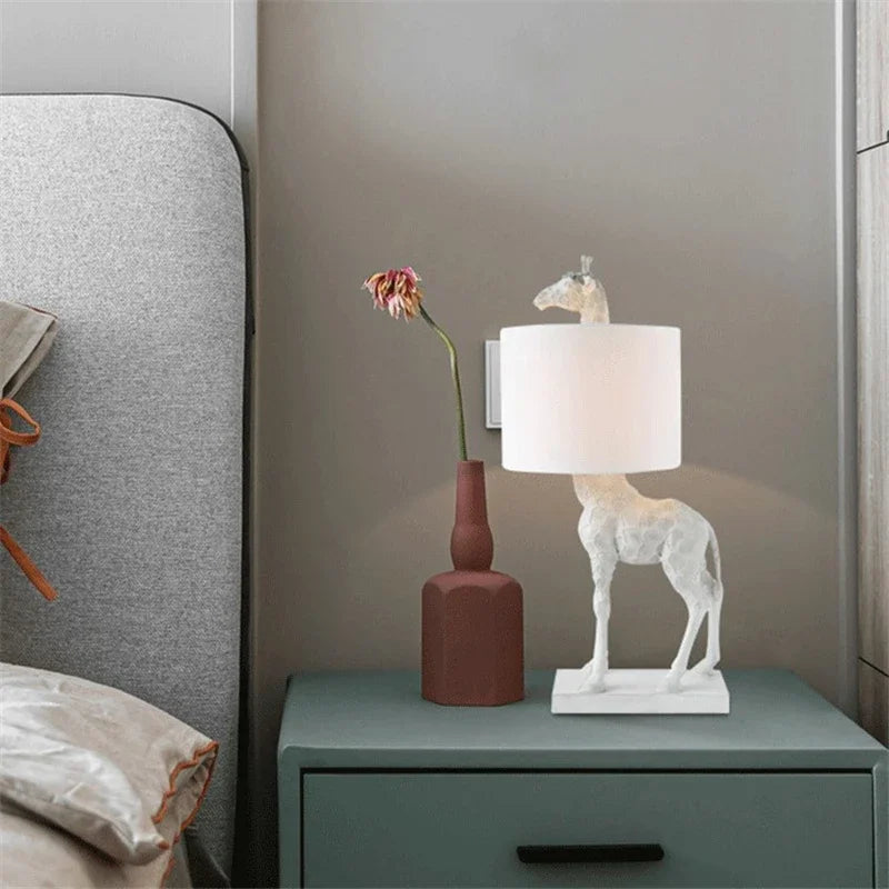 SafariGlow | Unik Giraffbordlampe