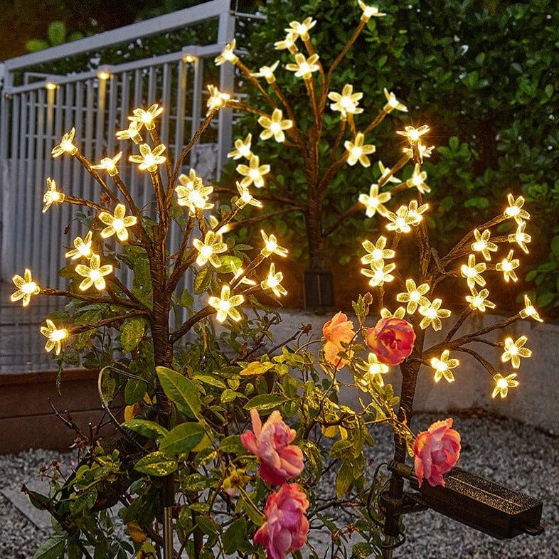 SakuraGlow | Elegant Kirsebærblomst Lampe