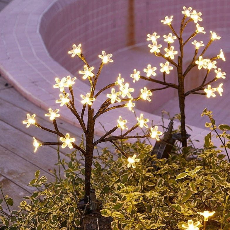 SakuraGlow | Elegant Kirsebærblomst Lampe