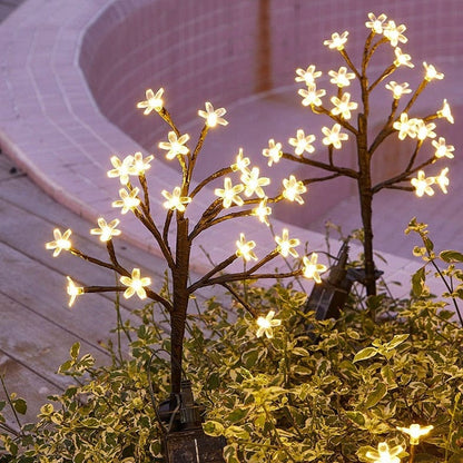 SakuraGlow | Elegant Kirsebærblomst Lampe