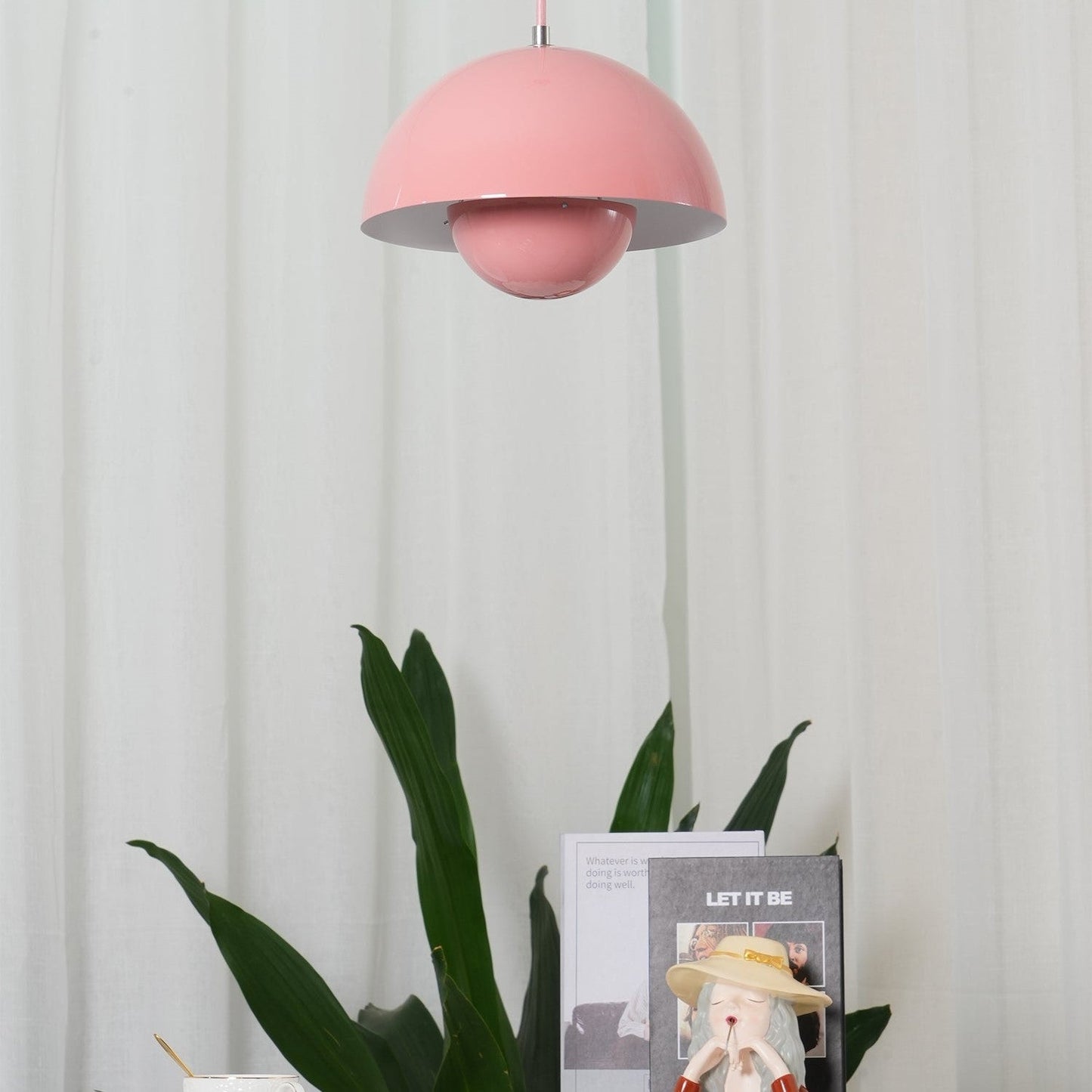 ScandiLight | Skandinavisk loftlampe med justerbart ophæng og varm glød