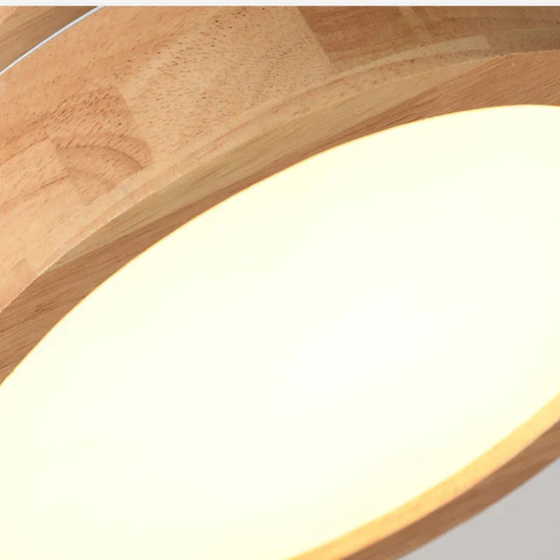 ScandiLumina | Elegant Massivt Træ Loftlampe