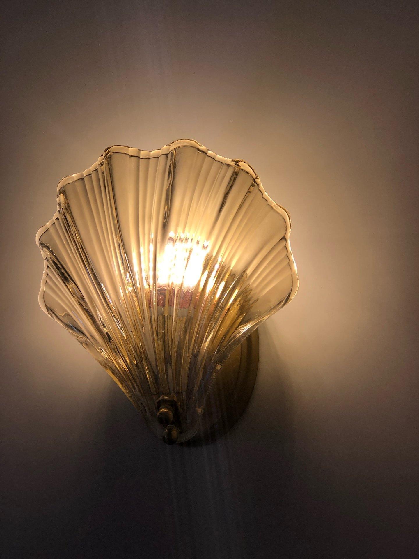 ShellGlow Væglampe | Muslingeformet LED-Lampe med Kystnær Elegance