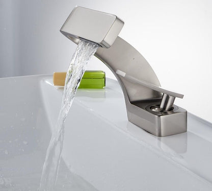 SleekFlow | Kurvet vandhane i moderne design