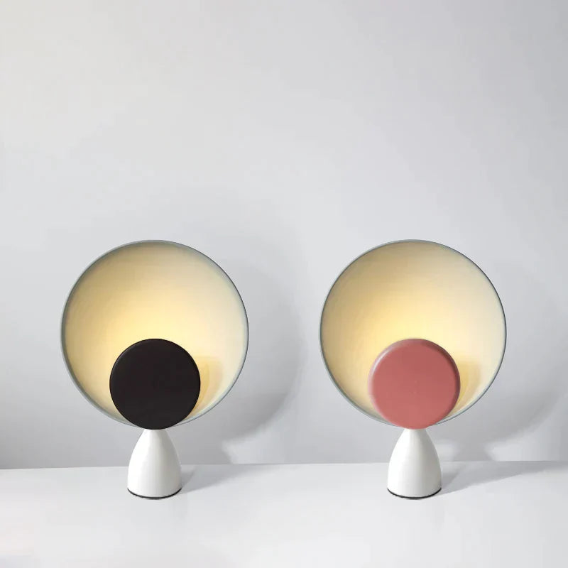 SolsticeLight | Nordisk Metal Accent Lampe