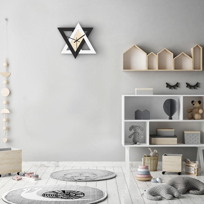 StarClock | Kunstnerisk Triad Style Vægur