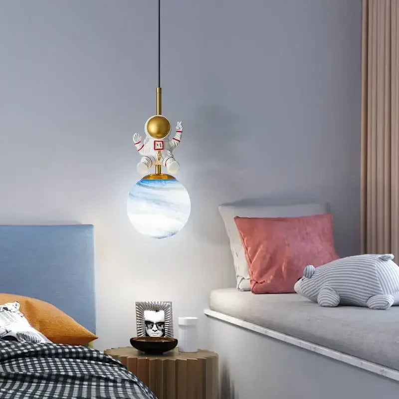 StarDreamer | Fortryllende Astronaut Lampe